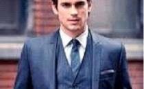 Мужчина в белой рубашке во сне